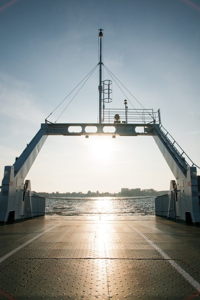 ferry, baltic sea, car ferry-4516219.jpg